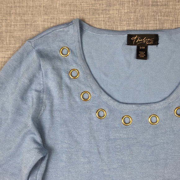 Thalia Sodi Blue Grommet Bell Sleeve Sweater Small - Picture 3 of 6